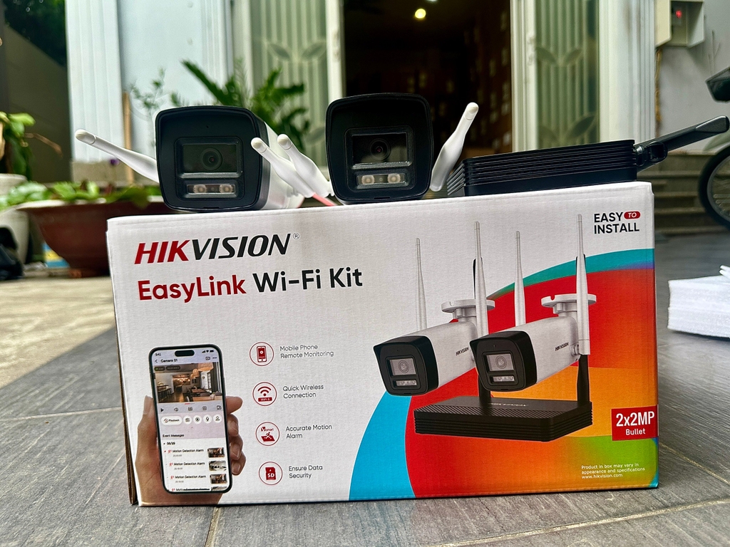 Bộ Kit camera Wifi 4MP HIKVISION DS-J142I(STD)/NKS424W0H