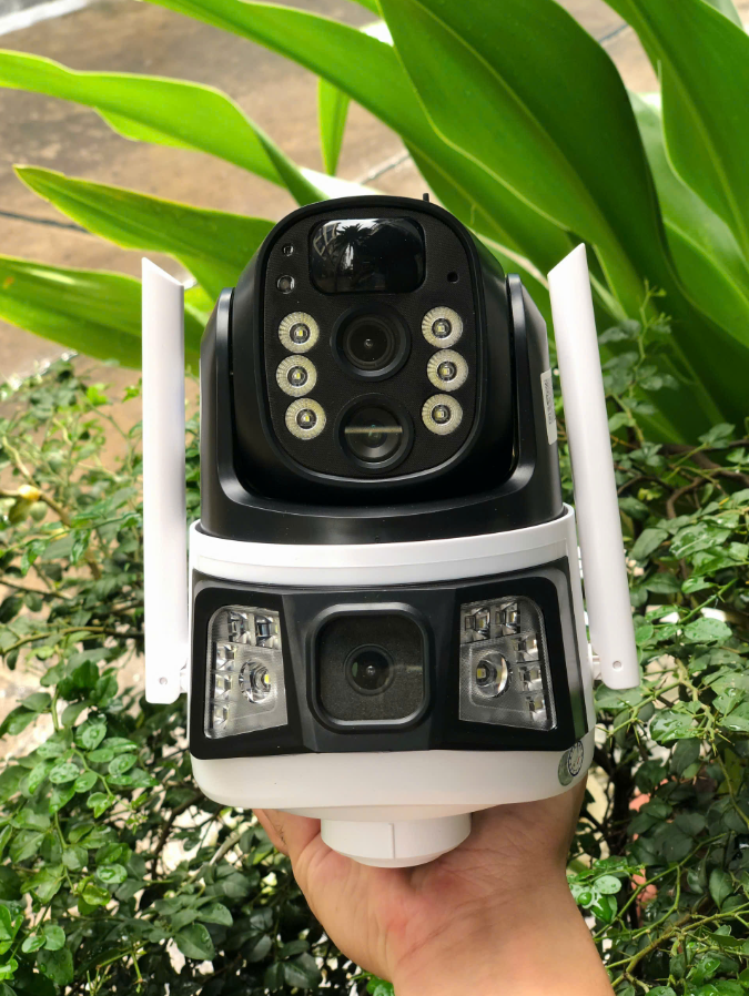 Solar Camera 4G Yoosee P10-4G màu đen 2 mắt 2 khung hình, khe sim 4G - Mẫu Mới (8 LED + Còi báo động trắng + Pin 168 giờ liên tục + App: V380 PRO)