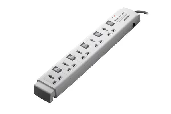 Ổ Cắm Điện Đa Năng Chống Sét Huntkey PZC504 (2M)