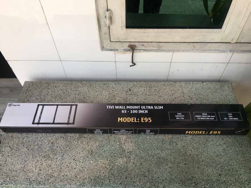 Giá treo tivi sát tường cỡ đại E95 (65