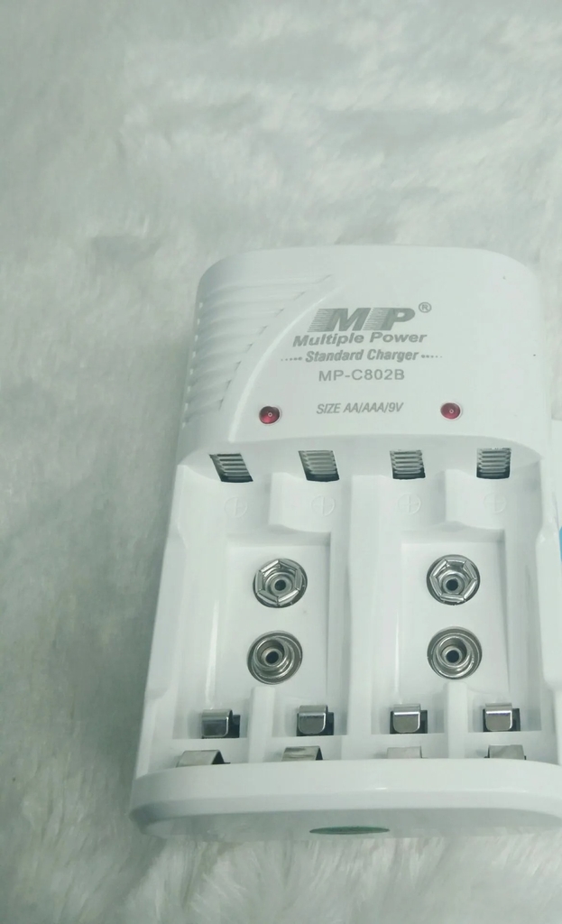 Bộ Sạc Pin MP-C802B, size AA/AAA/9V