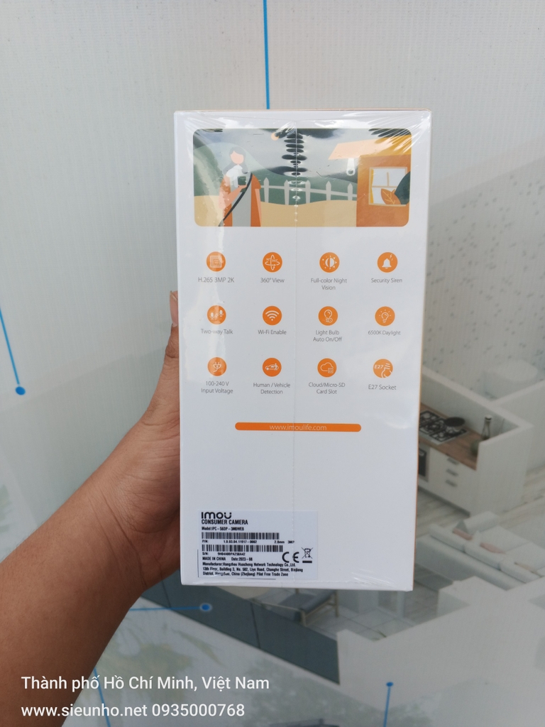 Bóng đèn thông minh IMOU S6DP-3M0WEB tích hợp cam xoay 360 độ | 3MP | 2K UHD (Có màu + Đàm thoại)