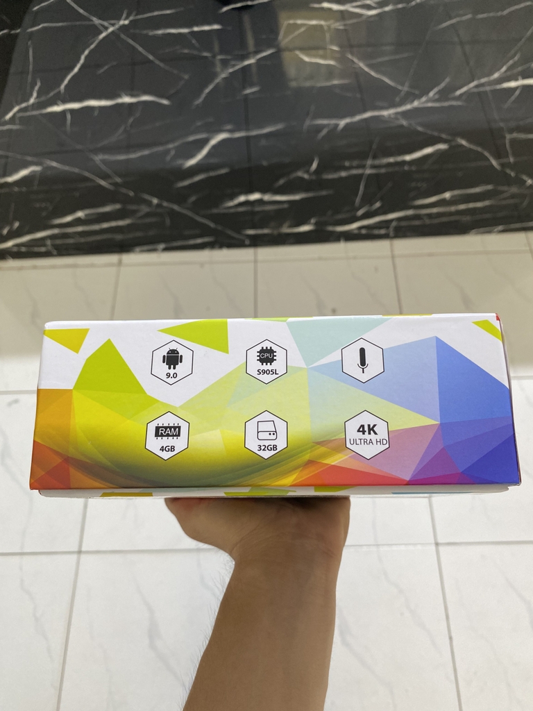 Android Tivi Box EVBOX PLUS chuẩn 4K, có Bluetooth (Ram 4G Rom 32G)