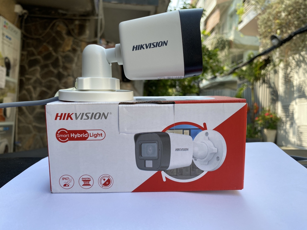 Camera TVI Hikvision DS-2CE16D0T-EXLPF đèn kép Hồng Ngoại & Ánh Sáng Trắng (3 chế độ thông minh)