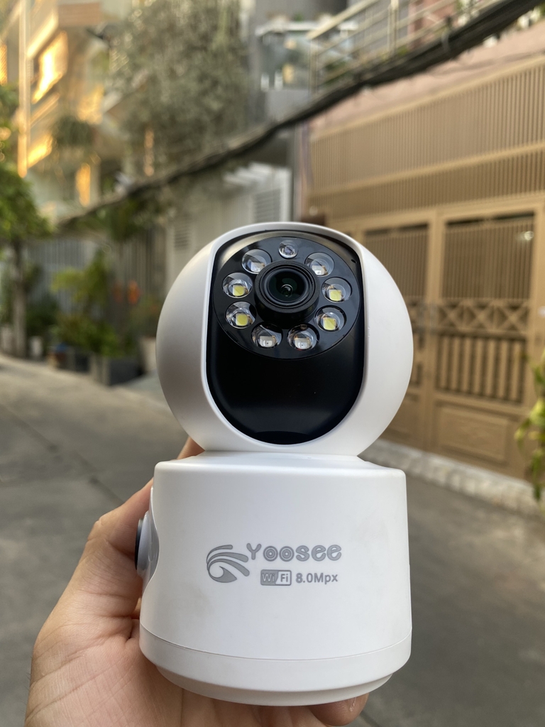 Camera Wi-Fi YOOSEE QS415 - 2 mắt 2 khung hình, có màu ban đêm (Hàng loại A)