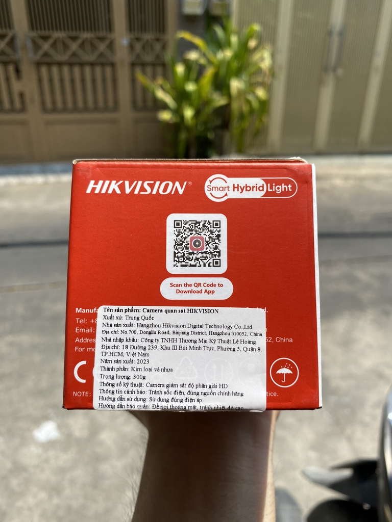 Camera HDTVI 2MP HIKVISION DS-2CE16D0T-LFS (có mic, có màu)
