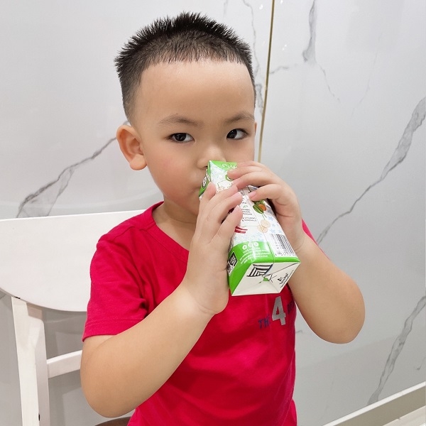 Sữa Orgain Kids Protein USA