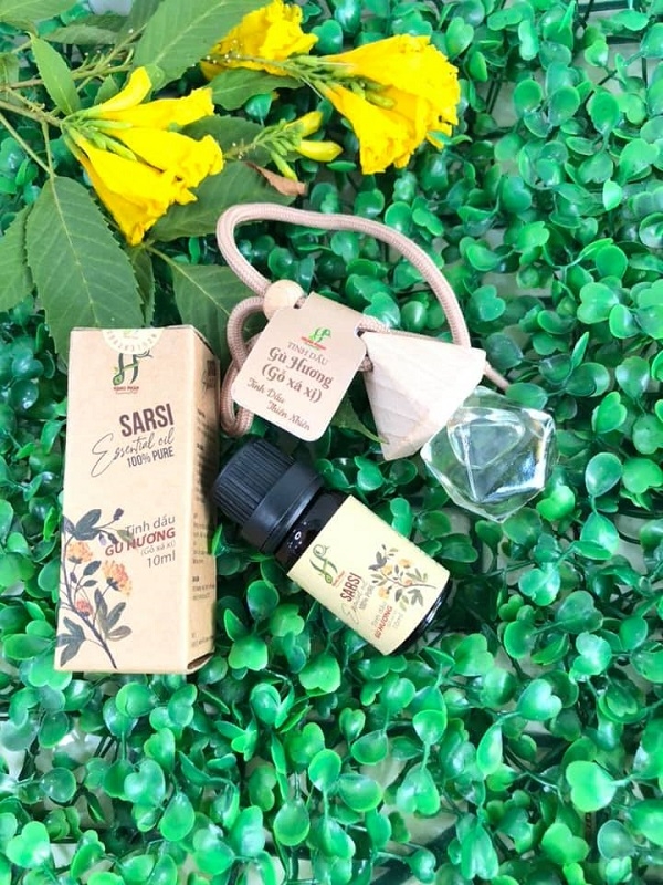 Tinh dầu Gỗ Xá Xị Hằng Phan