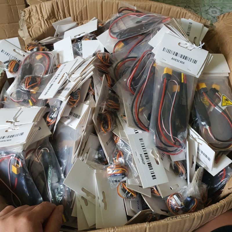 ESC Không Chổi Than Arrows hobby 30A 2s- 4s XT60.