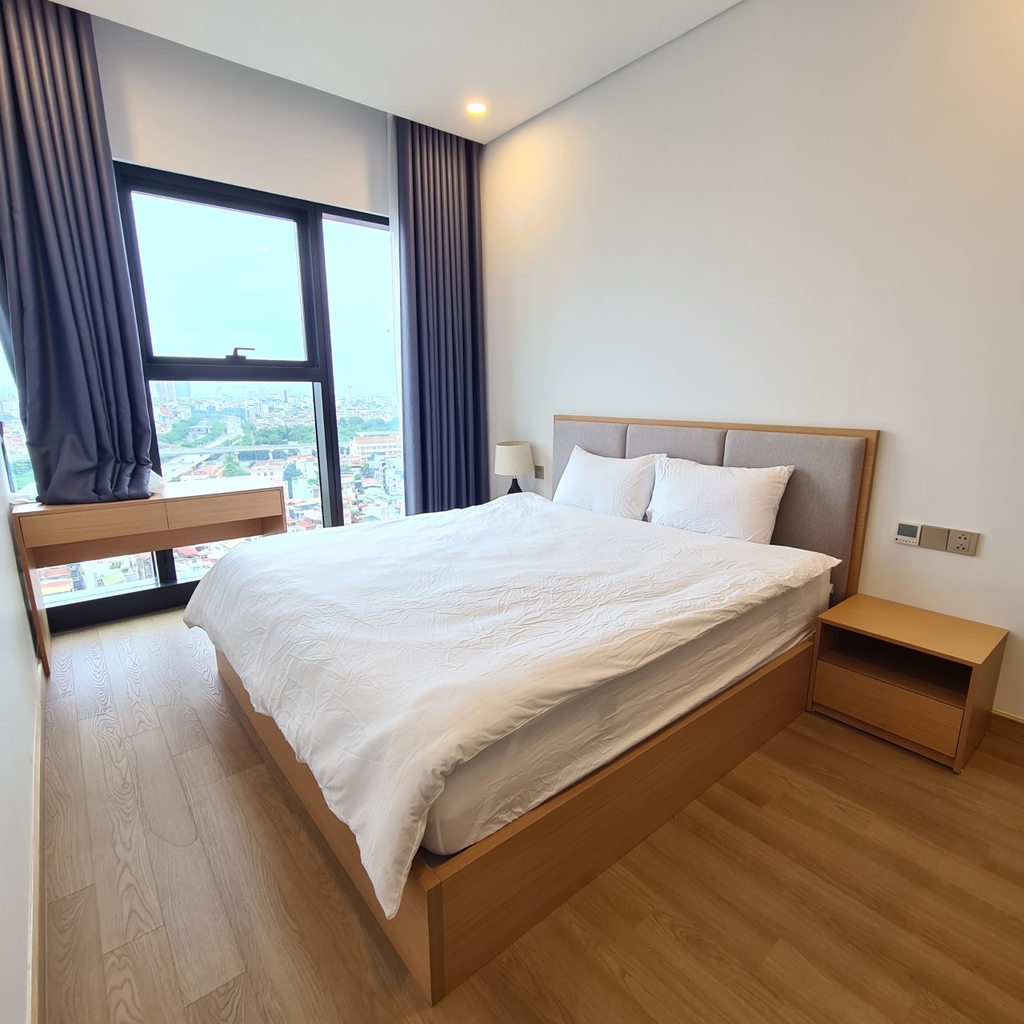 Lancaster Luminaire 1506 - 2 bed room