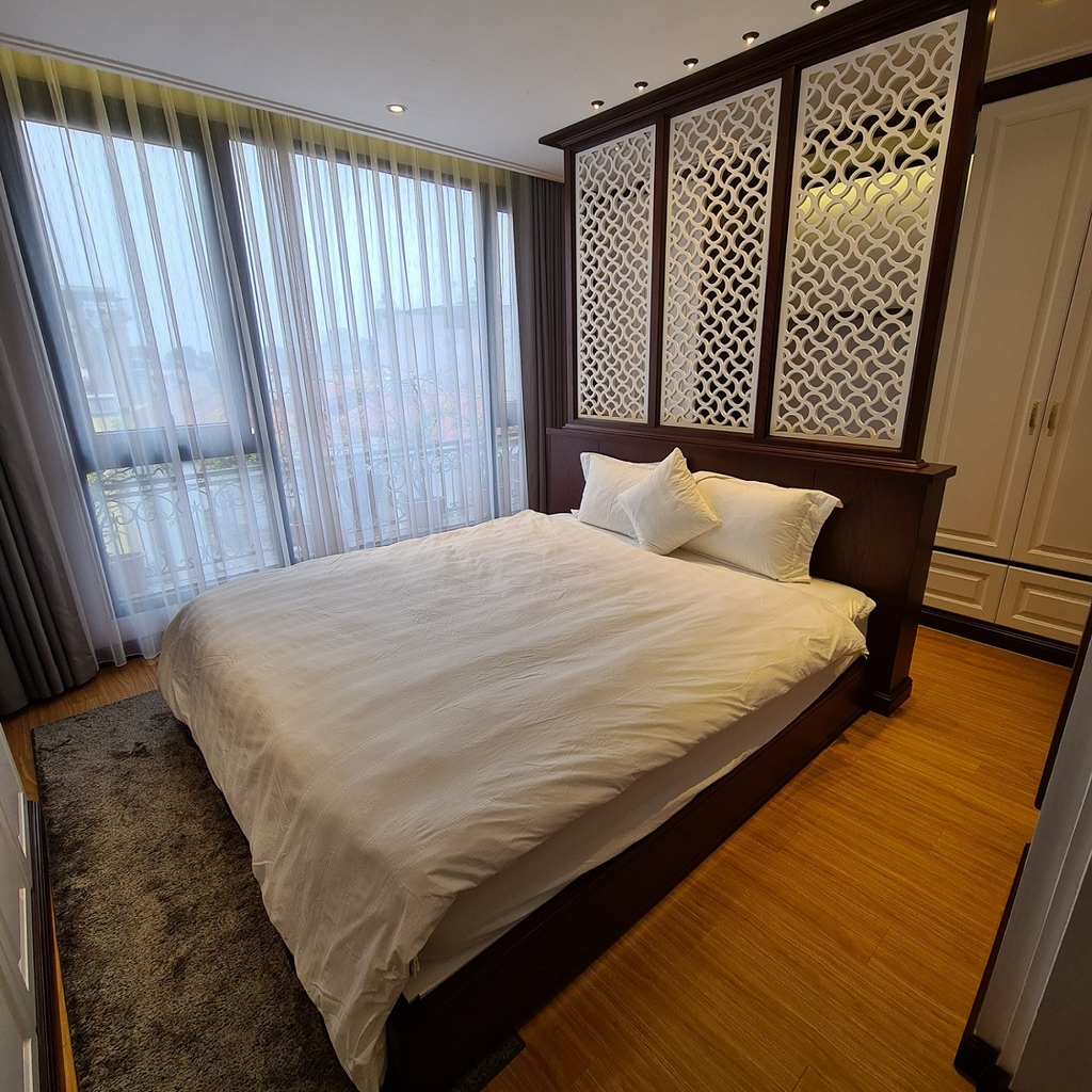 Hong Gia Tue - 1 bed room with bathtub