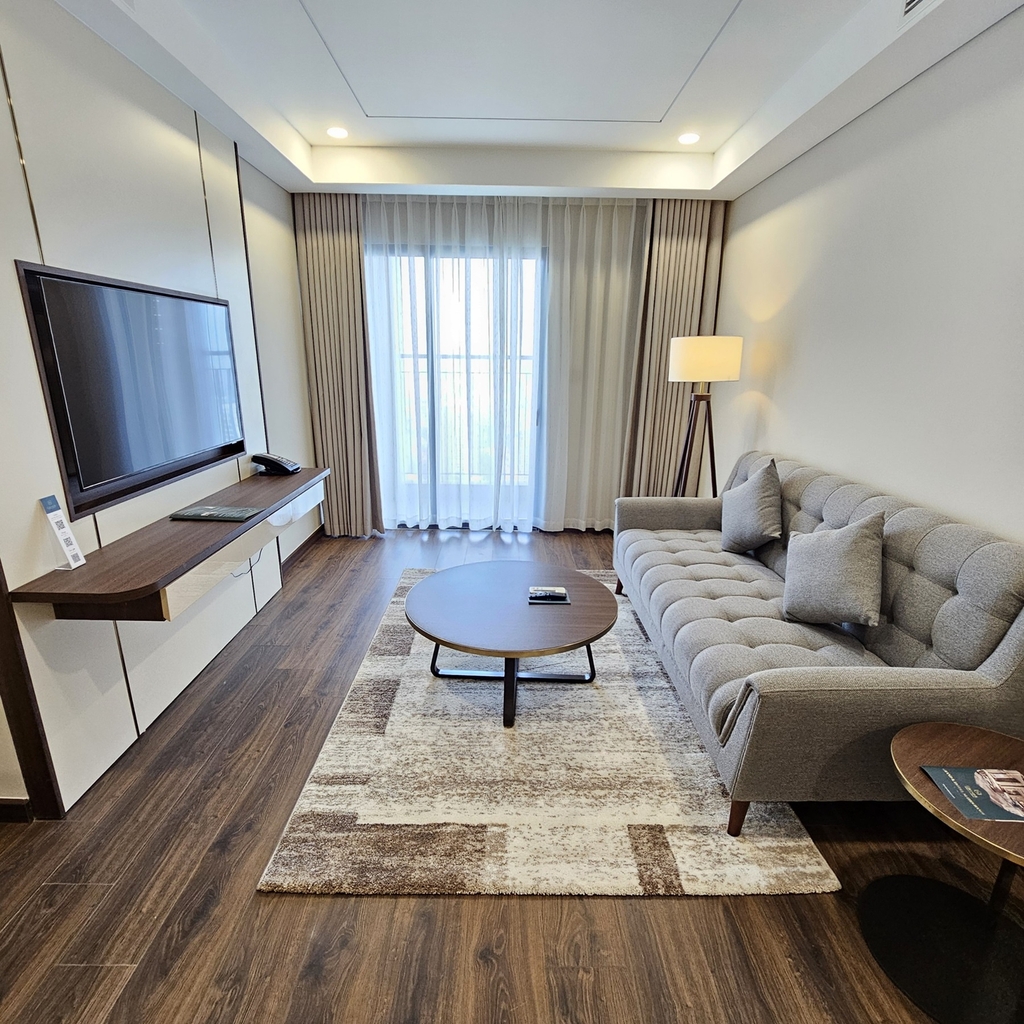 Grand K Hotel Suites - 1 bed room