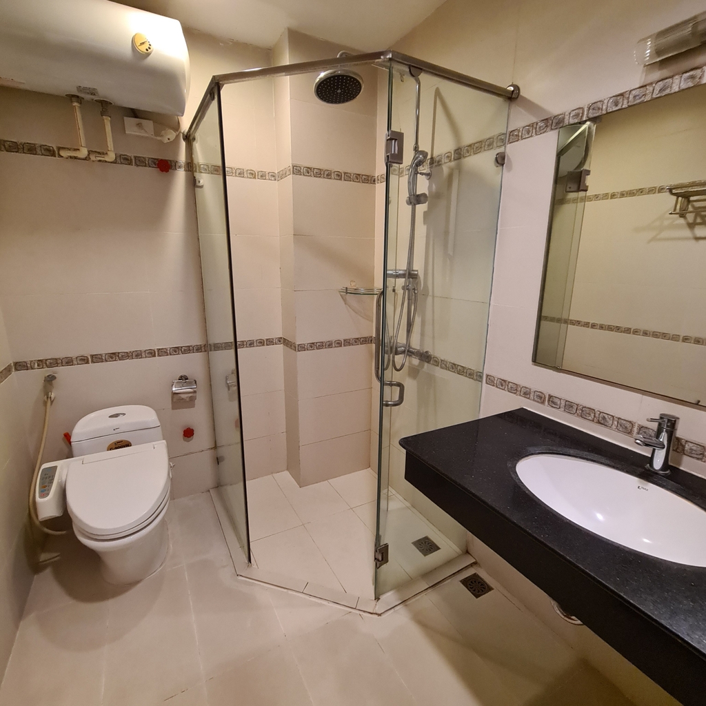 Spring Suites - 2 bed room