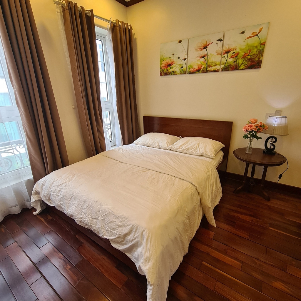 103 Lac Chinh Apartment - 2 bed room