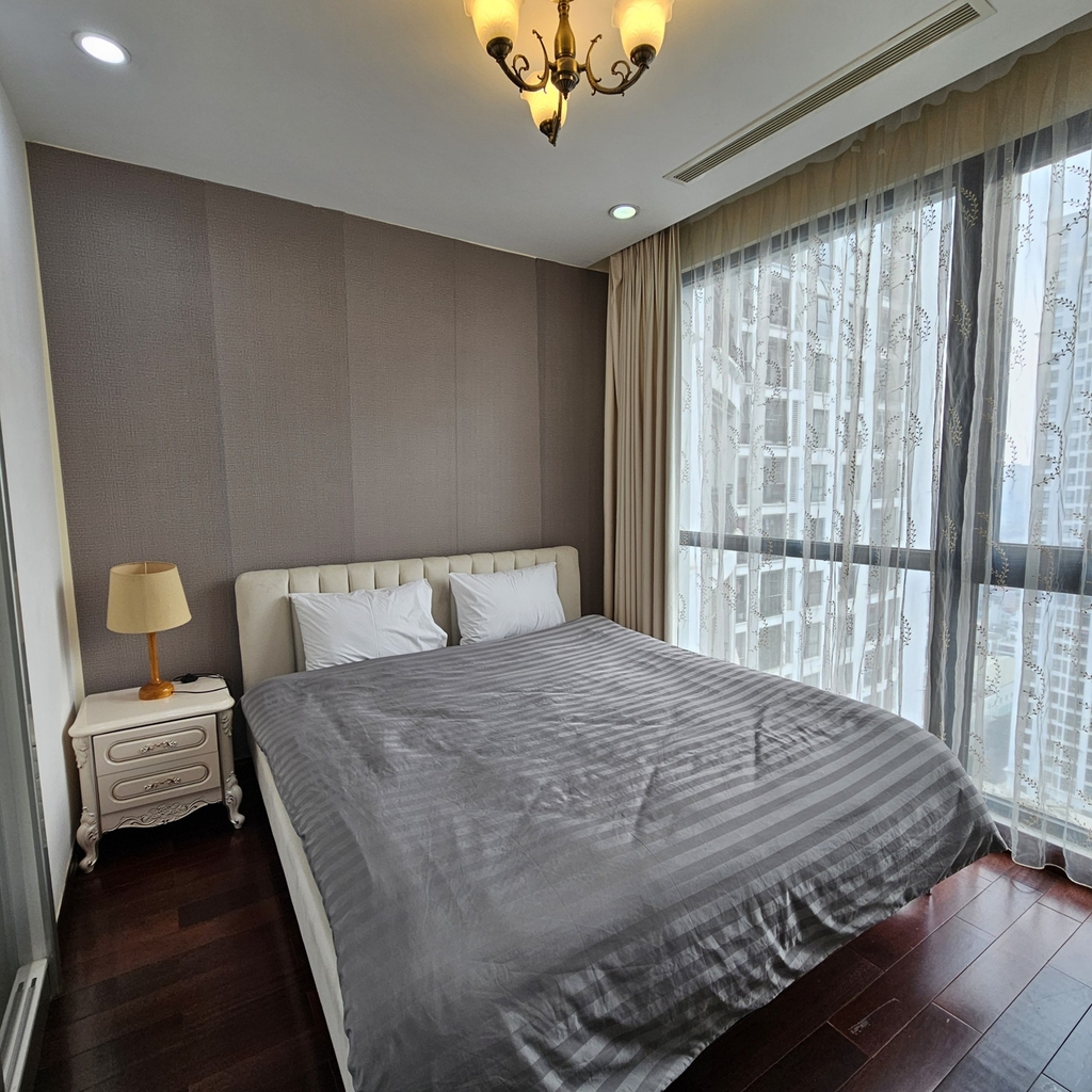 Vinhomes Royal City R4B 2119 - 2 bed room