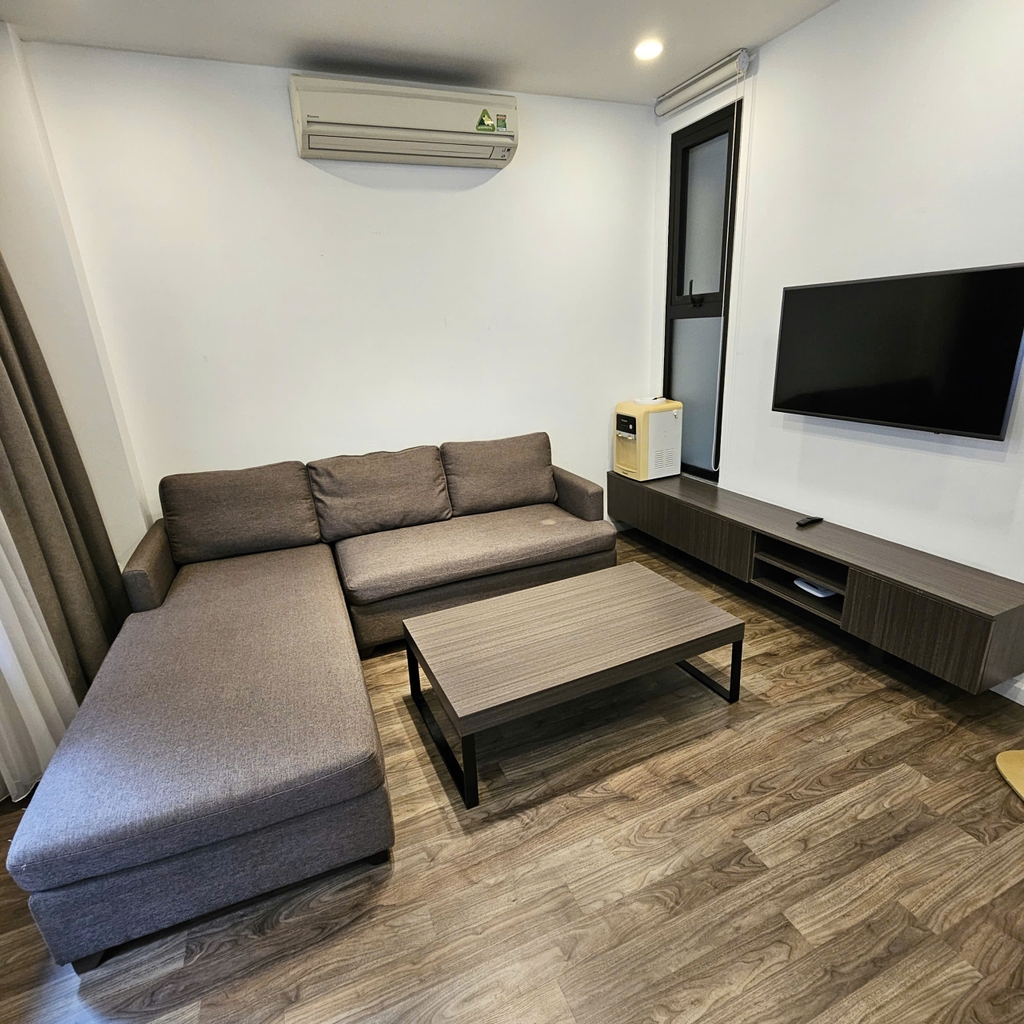 Hanoi Housing To Ngoc Van - 2 bed room