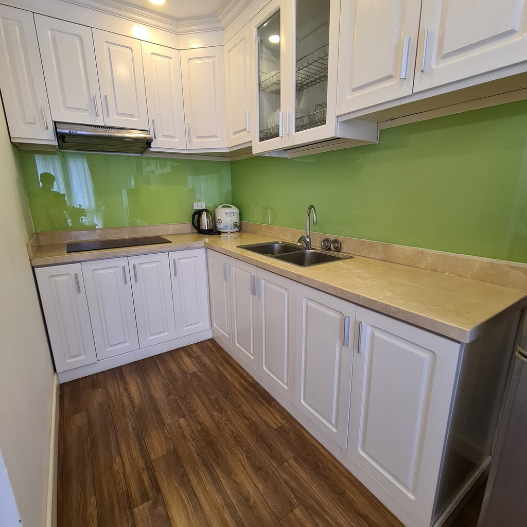 Grand Spring Suites -  1 bed room L型キッチン