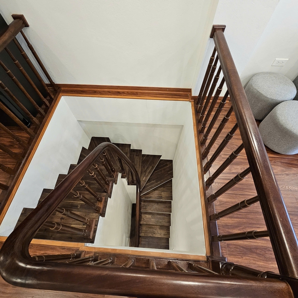 445 Lac Long Quan Apartment - Duplex 2 bed room