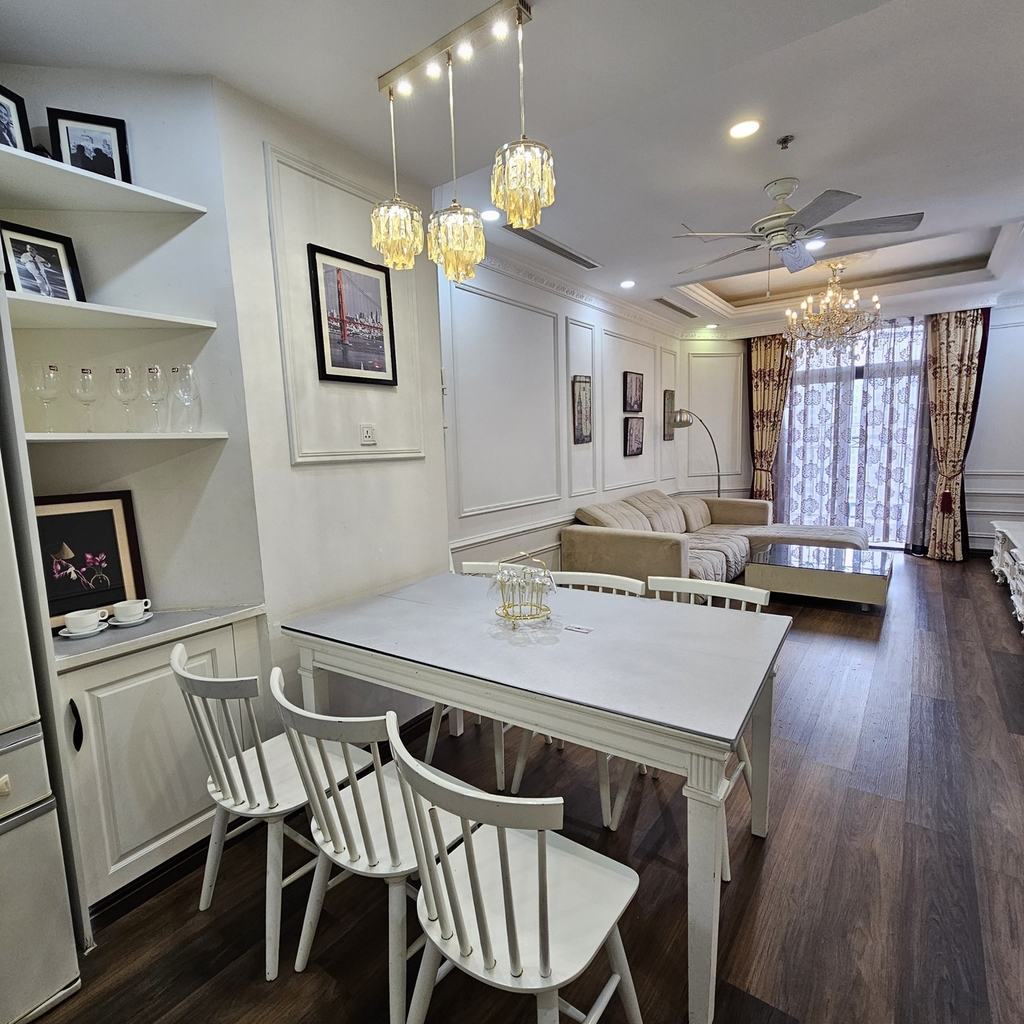 Vinhomes Royal City R4A 3009 - 2 bed room