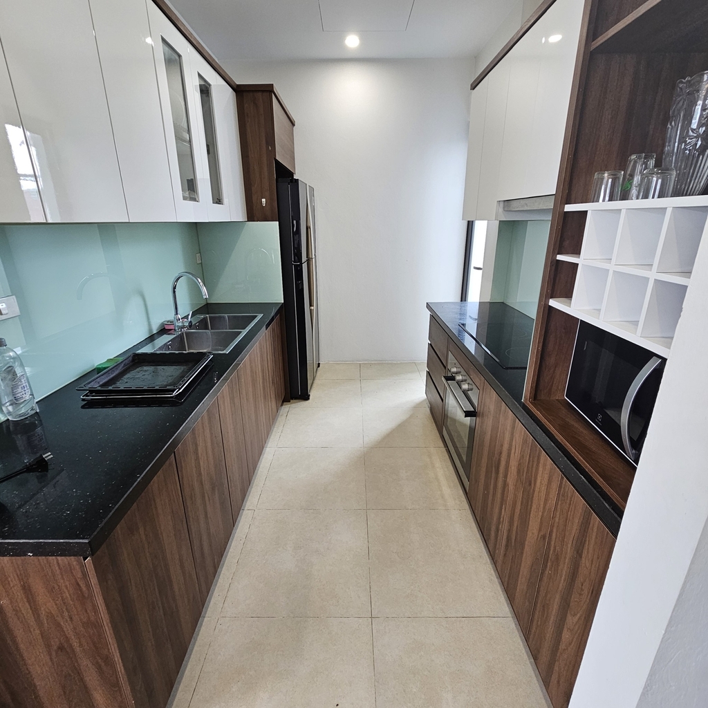 2A, 50/59/13 Dang Thai Mai Apartment - 3 bed room
