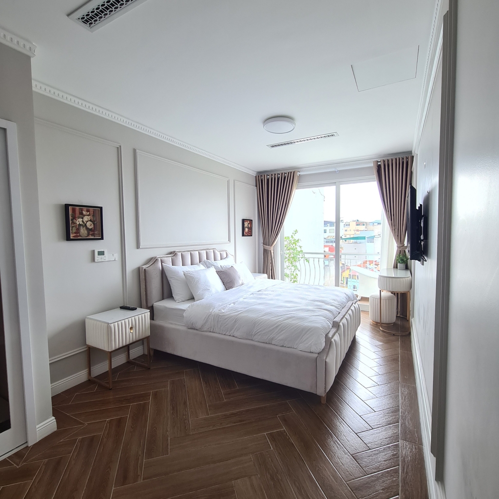 68 Xuan Dieu - 4 bed room