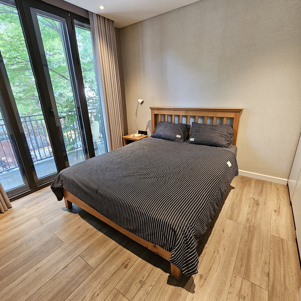 4 Quang Khanh Apartment - 1 bed room