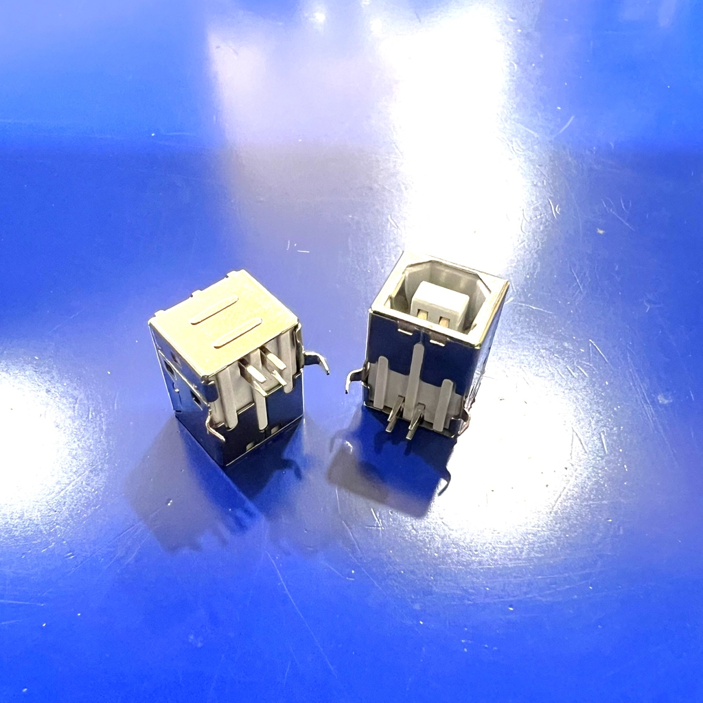 USB Type B vuông