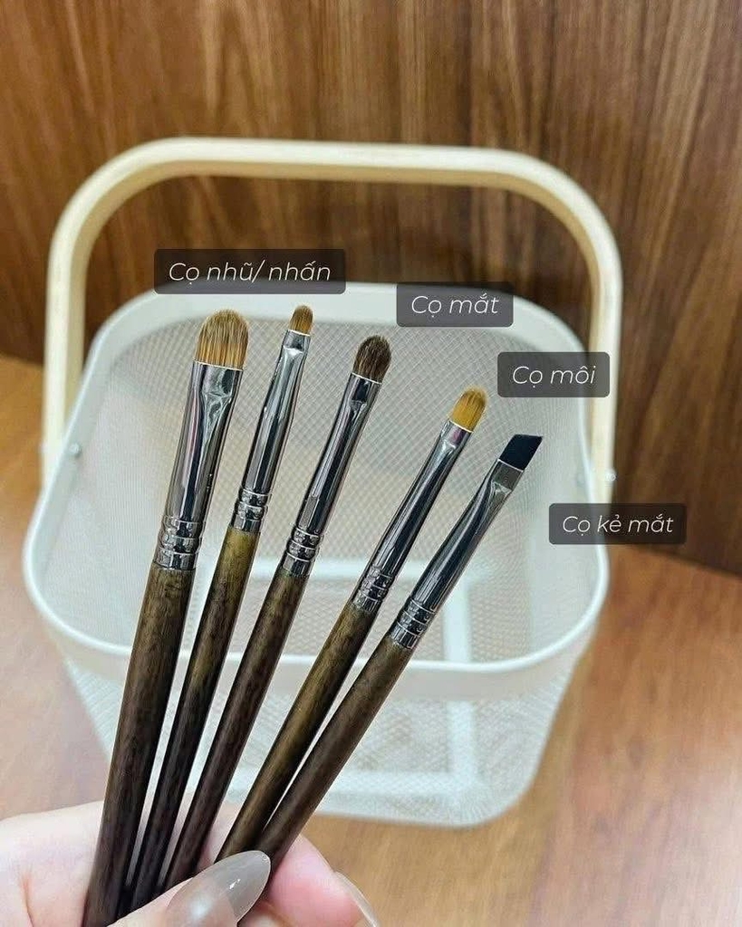 Cọ Lông Thú 14 Cây kèm Túi Lưới