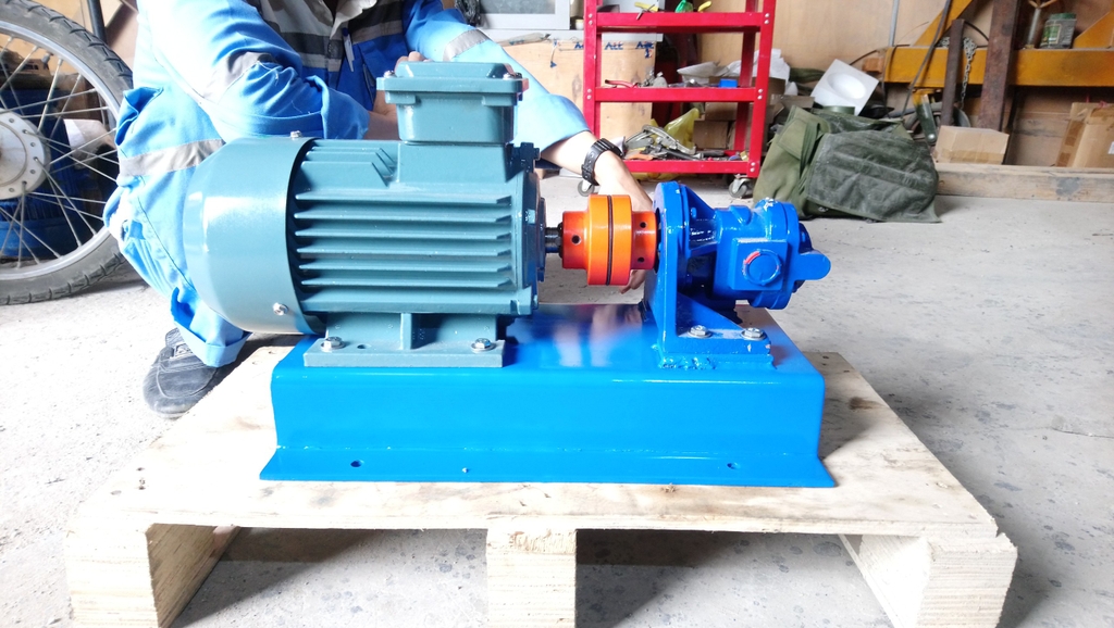 Ứng dụng của bơm dầu thủy lực trong công nghiệp