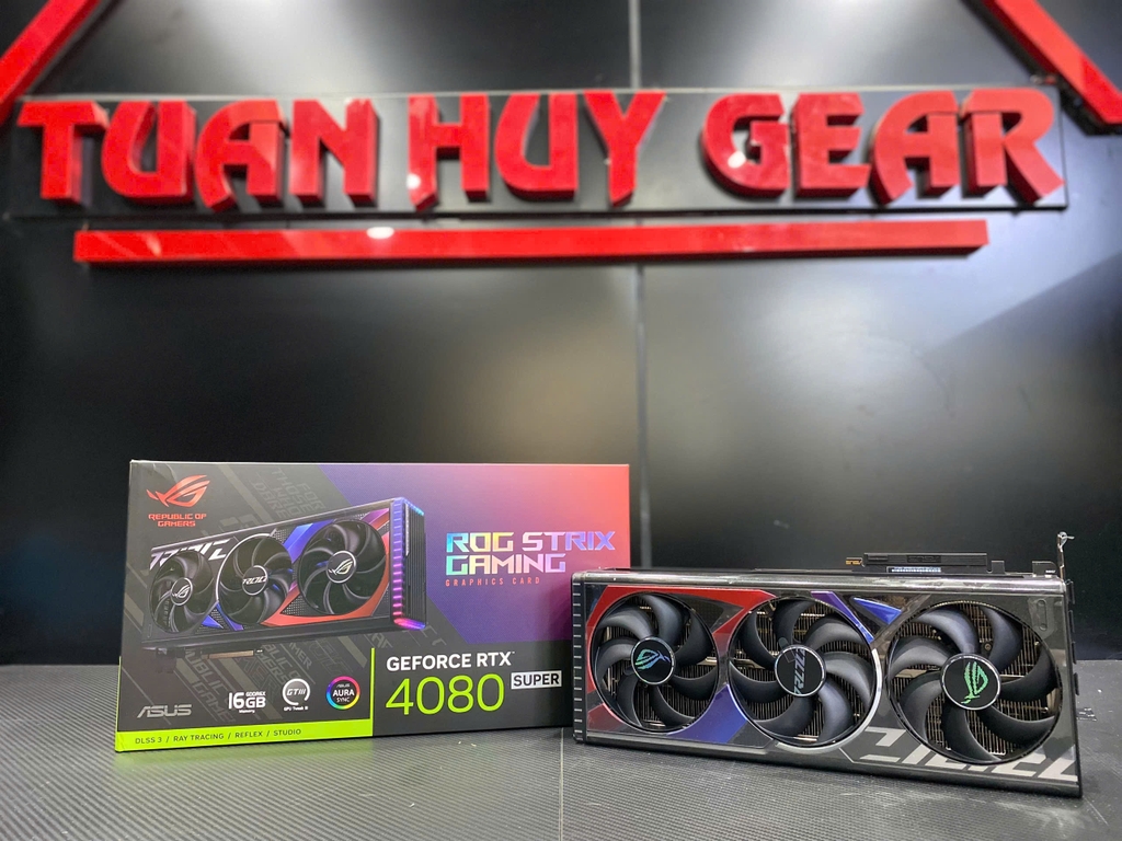 VGA Asus ROG Strix GeForce RTX 4080 SUPER 16GB GDDR6X OC Edition (ROG-STRIX-RTX4080S-O16G-GAMING)