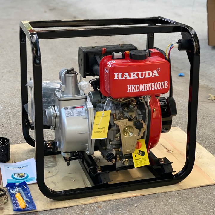 Máy bơm nước chạy dầu HAKUDA 3.6KW HKDMBN50DNE có đề