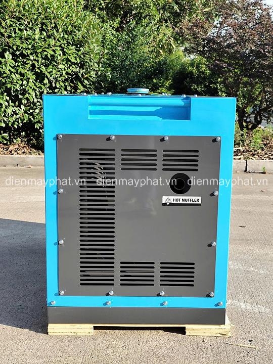 Máy phát điện chạy dầu HAKUDA HKD8000P3 PRO 8KW 3 pha siêu cách âm