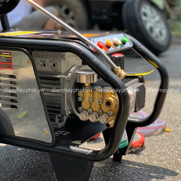 Máy xịt rửa cao áp 3.7Kw  Toàn Phát TP-LX3700 PRO