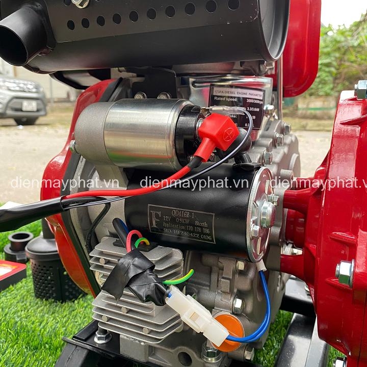 Máy bơm cứu hỏa chạy dầu HAKUDA 6.5HP HKD50MBE có đề
