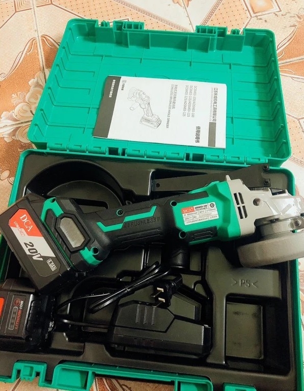 Máy mài góc dùng pin 20V DCA ADSM03-100EM (2 pin 1 sạc)