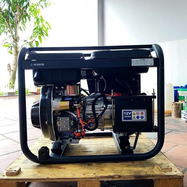 Máy phát điện chạy dầu có đề HUYNDAI 3KW DHY36CLE