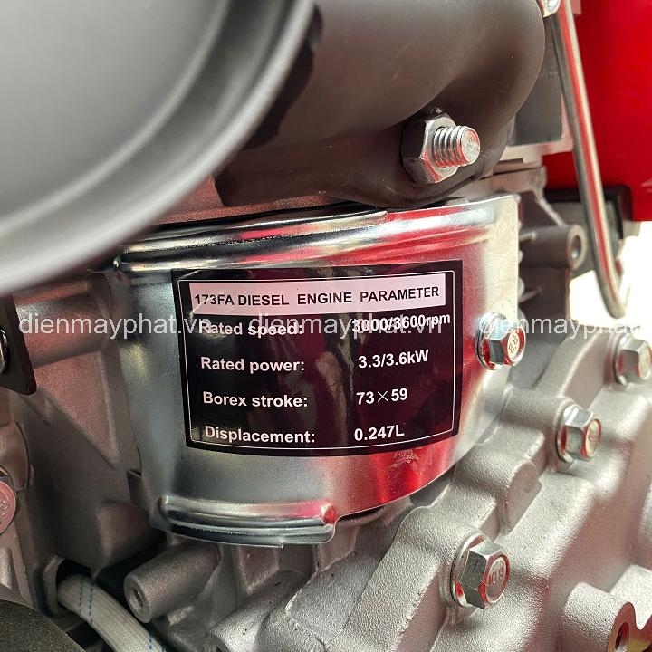 Máy bơm chạy dầu cao áp HAKUDA 6.5HP HKD50MBE đề