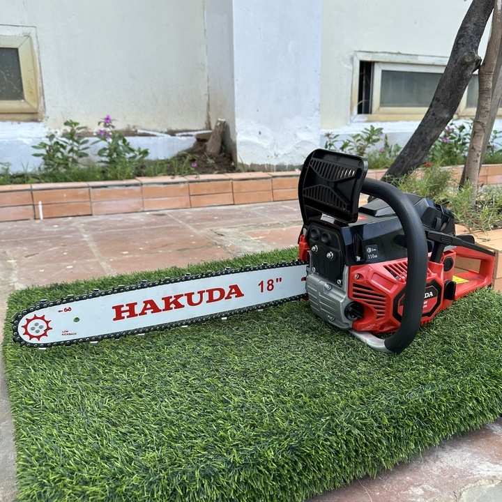 Máy cưa xích HAKUDA 2.2KW HKDMCX5200 chạy xăng 2 thì