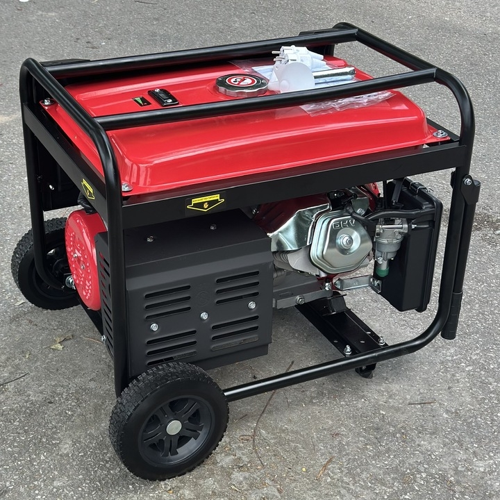 Máy phát điện chạy xăng HAKUDA 5KW HKD5500EXP1 có đề
