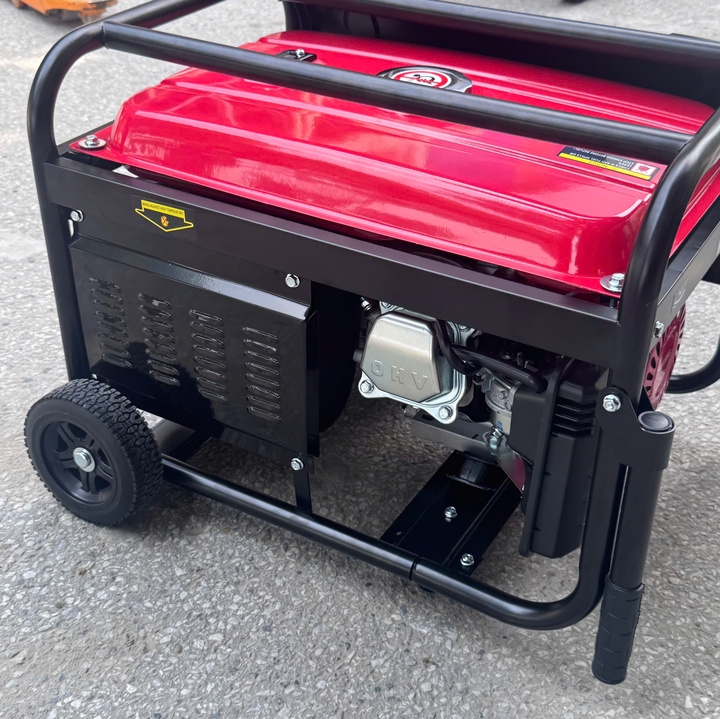 Máy phát điện chạy xăng HAKUDA 3KW HKD3150EXP1 có đề