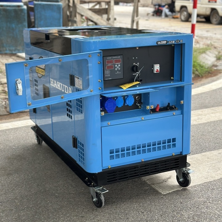 Máy phát điện chạy dầu 15KW HAKUDA HKD15KP1 chống ồn