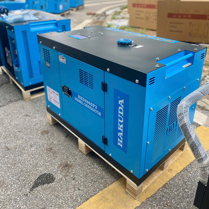 Máy phát điện chạy dầu 8KW HAKUDA HKD8000P3 380V