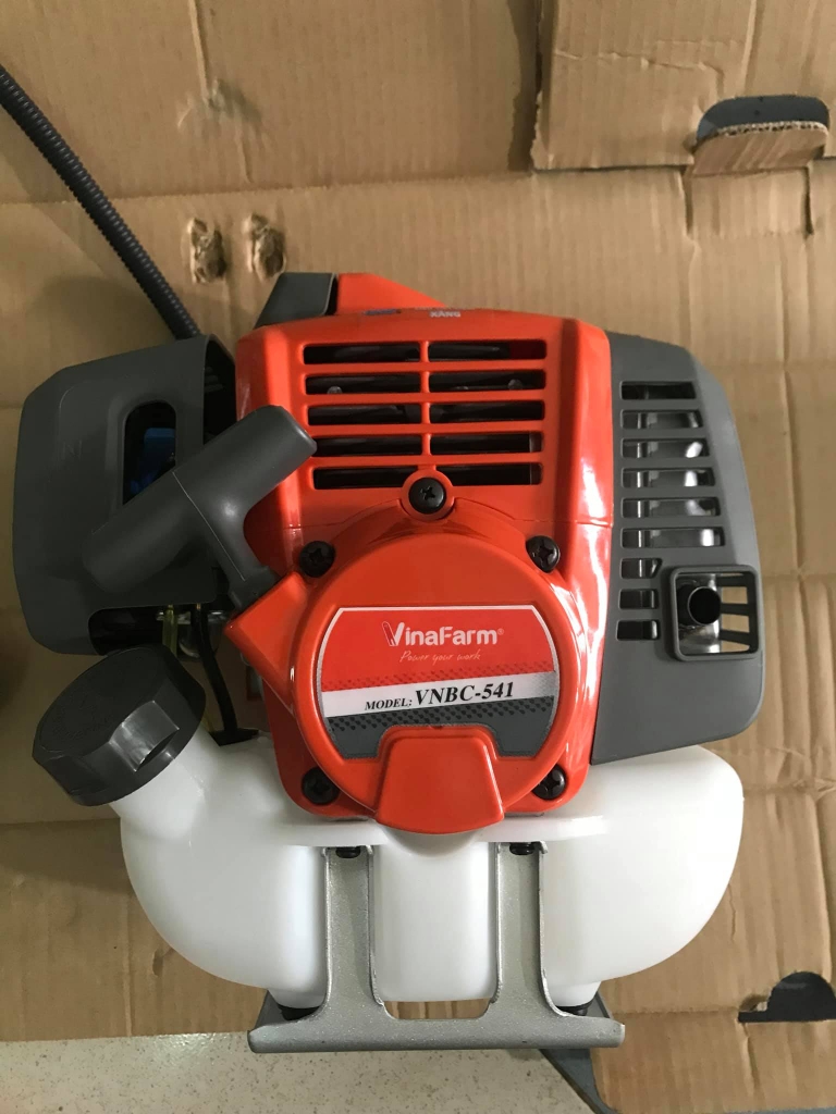 Máy cắt cỏ chạy xăng VINAFARM 1470W VNBC-541 2 thì