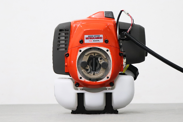 Máy cắt cỏ chạy xăng 2 thì 1.7KW MITSUKAISHO 543