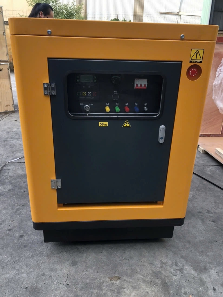 Máy Phát Điện Chạy Dầu Kama 20Kw KDE25T3D Siêu Cách Âm