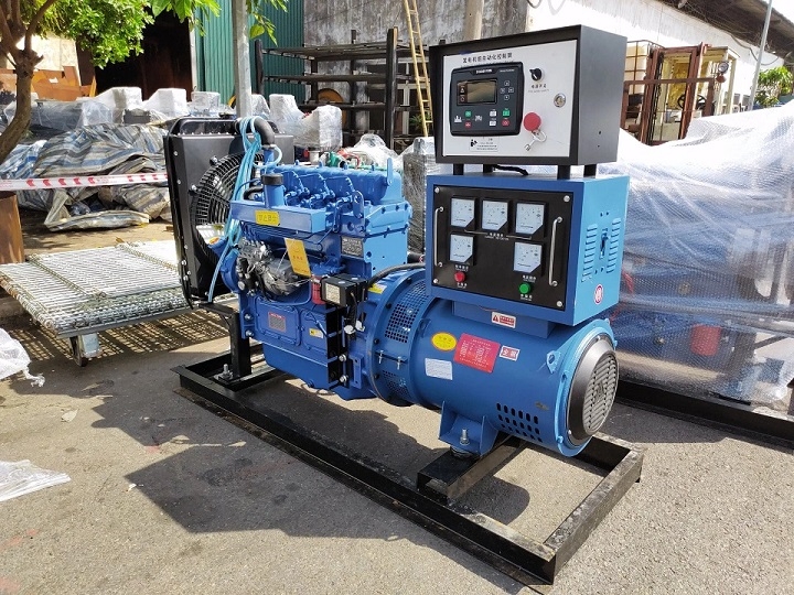 Máy phát điện diesel liền bộ 100KW 380V