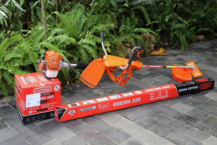 Máy cắt cỏ 2 thì OSHIMA 226 cam xám 850W