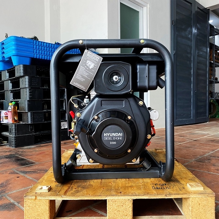 Máy phát điện chạy dầu có đề HUYNDAI 3KW DHY36CLE