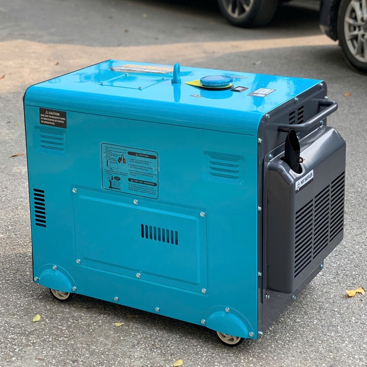 Máy phát điện chạy dầu diesel 7KW HAKUDA HKD7000P1 chống ồn