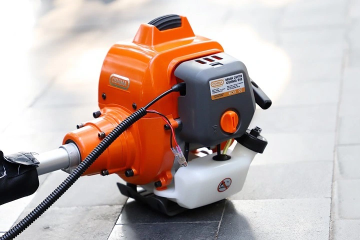 Máy cắt cỏ 2 thì OSHIMA 543 1.65KW cam xám